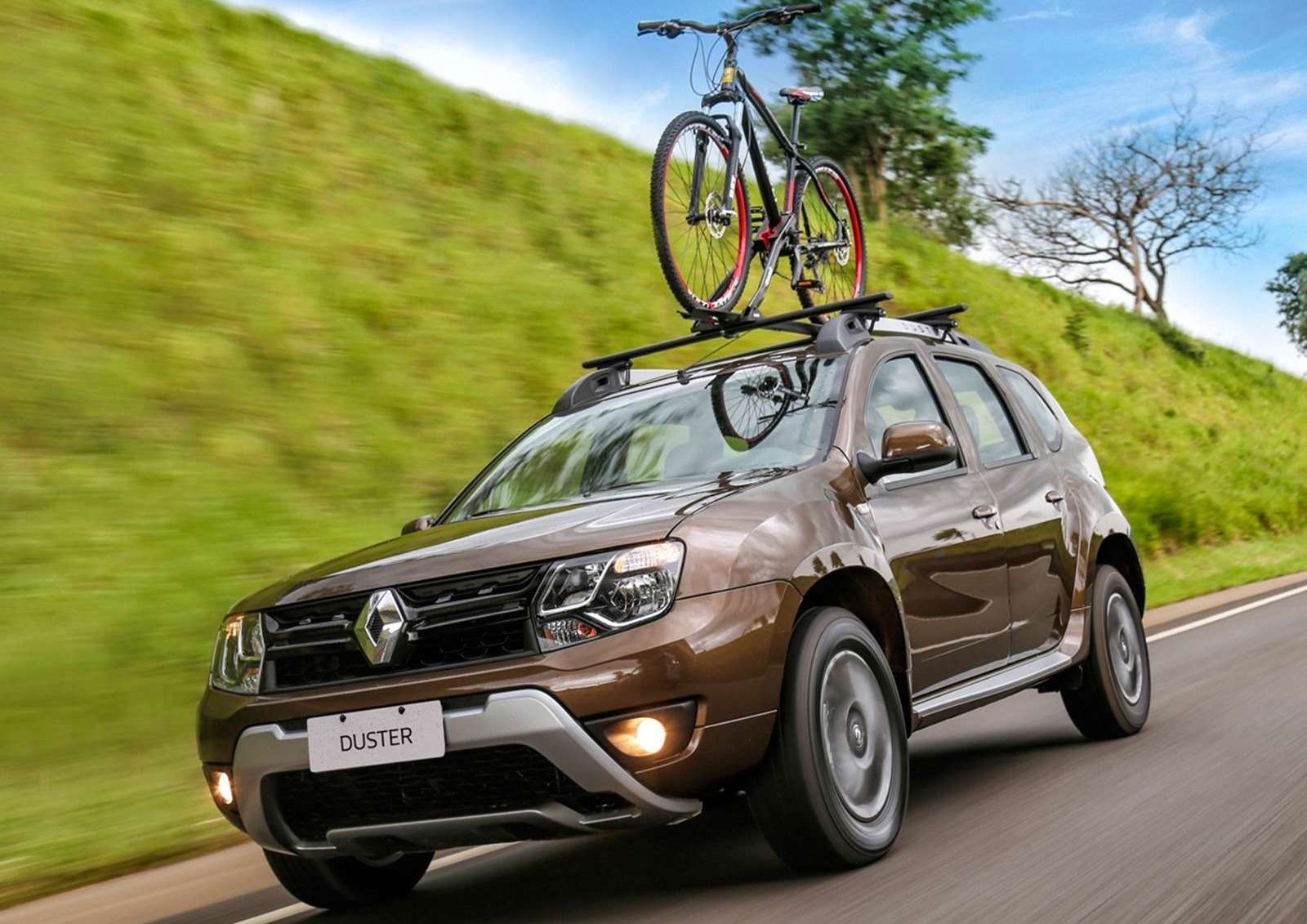 2016-renault-duster-launched-with-new-look-better-economy-in-brazil-photo-gallery_8