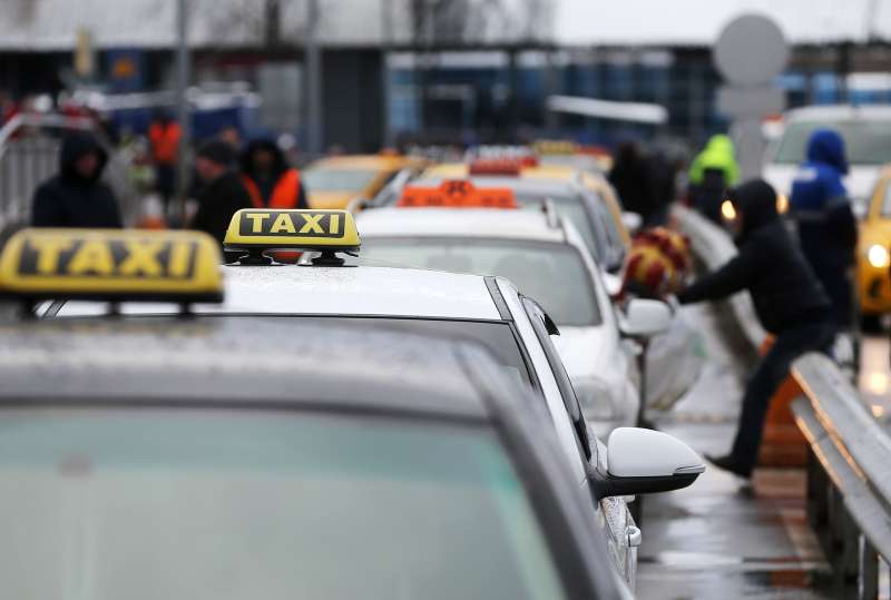 Рейтинг самых популярных «рабочих лошадок» таксистов