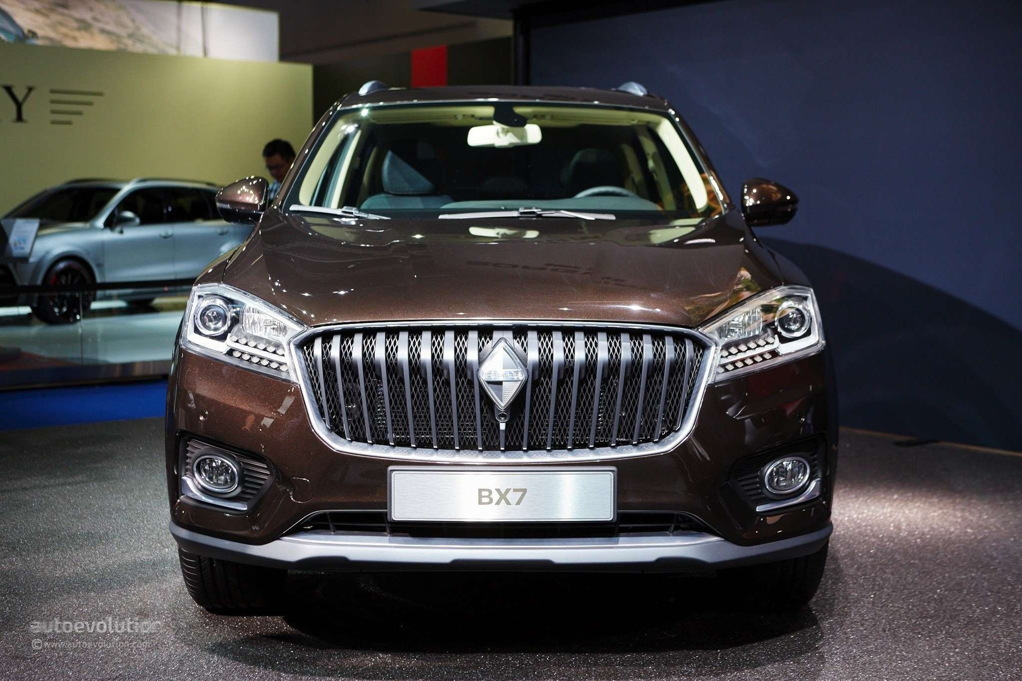borgward-is-officially-back-with-its-bx7-suv-in-frankfurt-live-photos_15