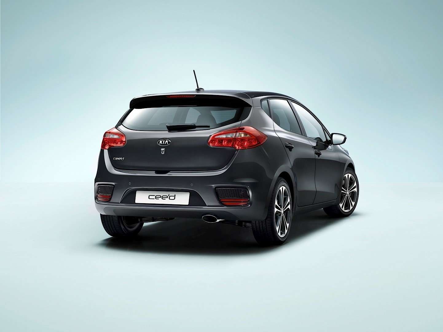 2016-kia-cee-d-brings-subtle-visual-upgrades-new-engines-and-sporty-gt-line-photo-gallery_8