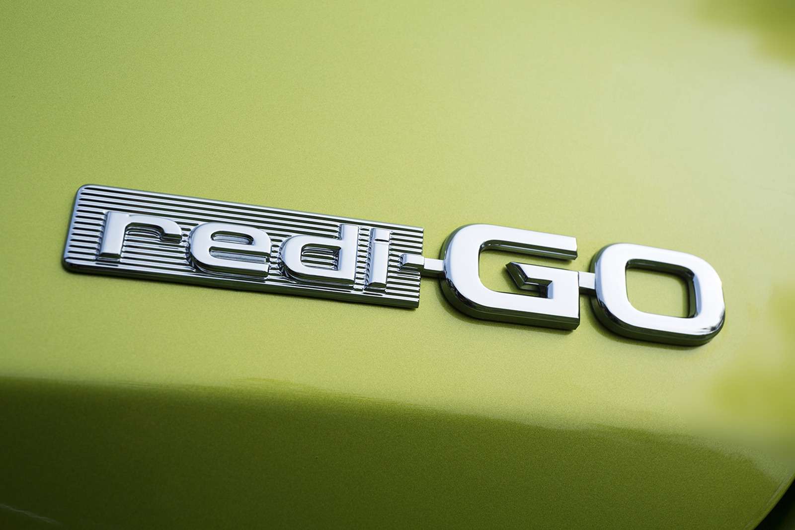 Datsun официально представил высокий хэтчбек redi-GO — фото 575654