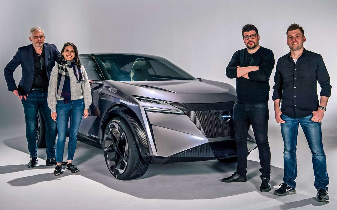 Слева направо: Мэтью Уивер – директор по дизайну в Nissan Design Europe; Прянка Гайтодне – ответственная за подбор цветов и фактур; Ялим Эркайя – дизайнер экстерьера; Даниэль Шлапп – дизайнер интерьера.