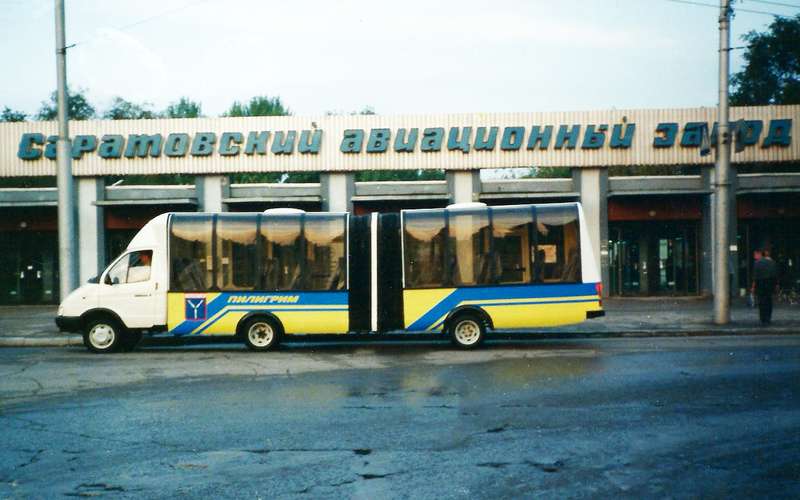 На автобусе в космос, спорткар из Запорожца... —6 странных машин СССР