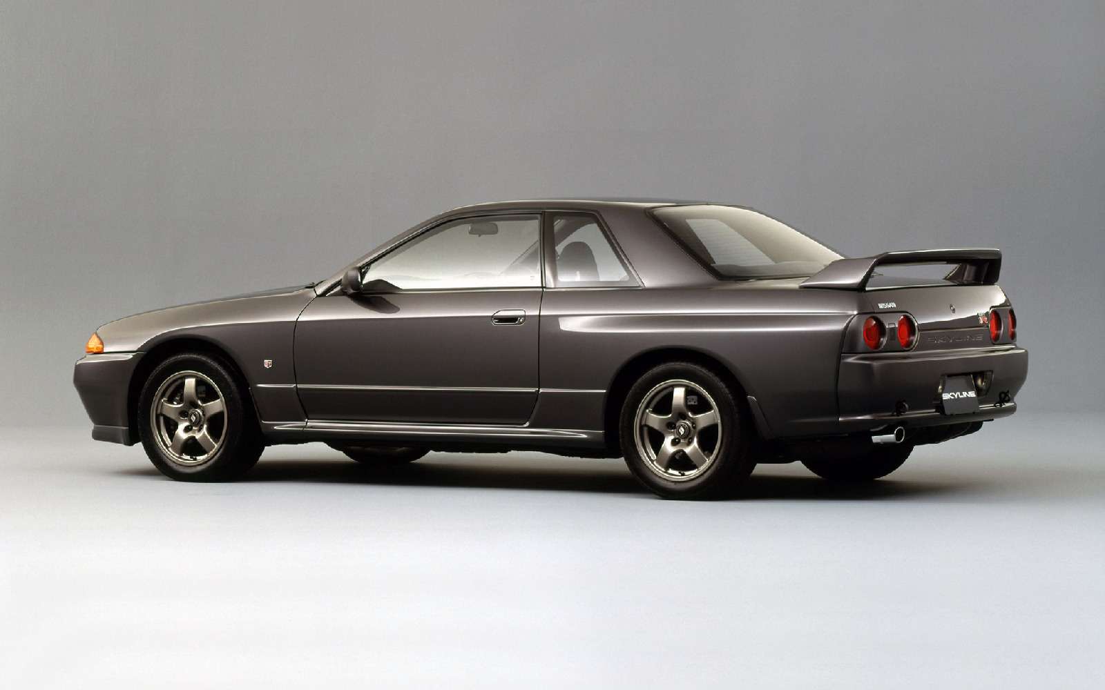 Не можешь найти запчасти на старый Skyline GT-R? Nissan выпустит новые! — фото 820577