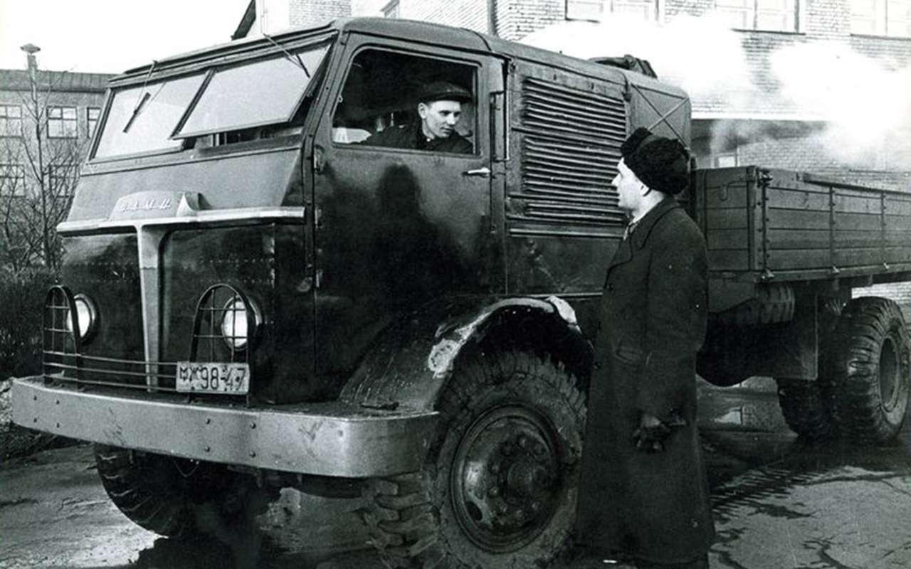 Самые необычные автомобили СССР — на дровах и воздухе — фото 816196
