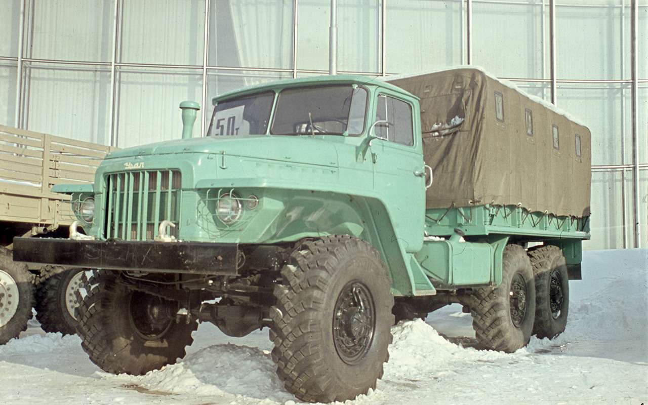 9 знаменитых грузовиков СССР: почему их массово вывозили за рубеж — фото 1301114