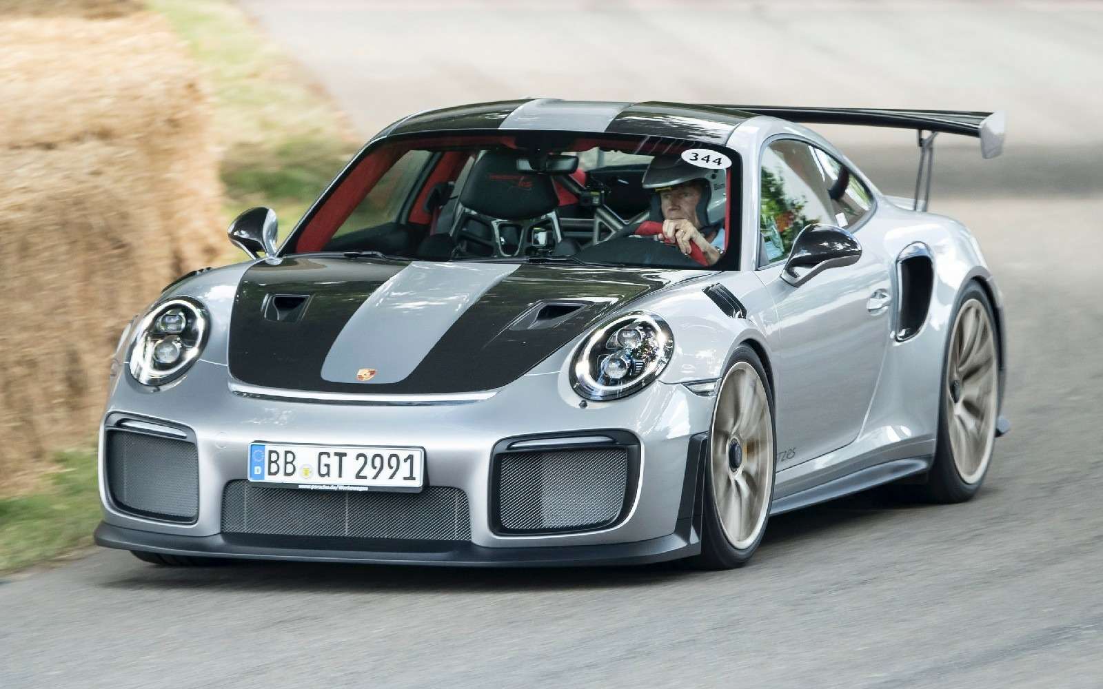 Самый мощный Porsche 911 в истории — фото 770784