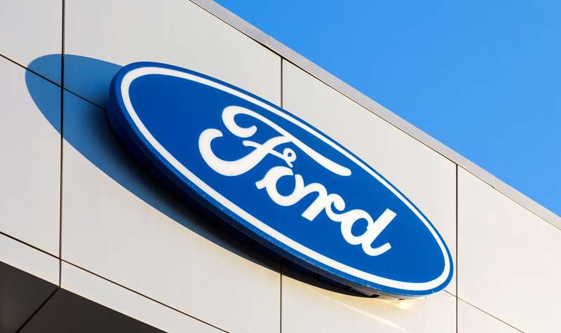Выплата зарплат за два года: профсоюз борется с Фордом