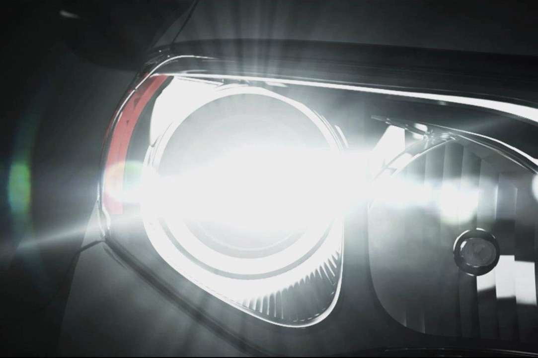 New Toyota RAV4 teaser 8_no_copyright