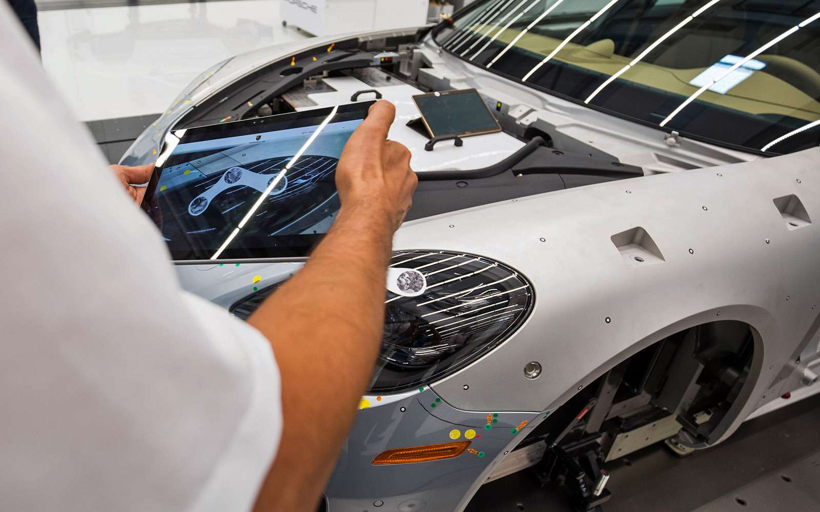 Как проверяют автомобили Porsche — репортаж ЗР — фото 842284