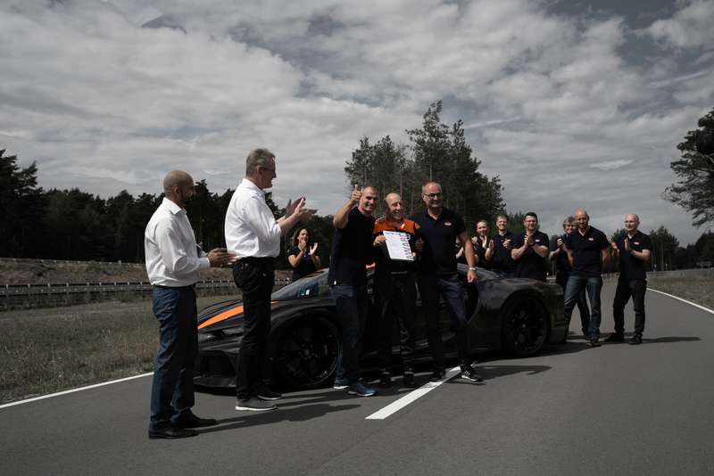 Борьба за скорость завершена: Bugatti остается непревзойденным