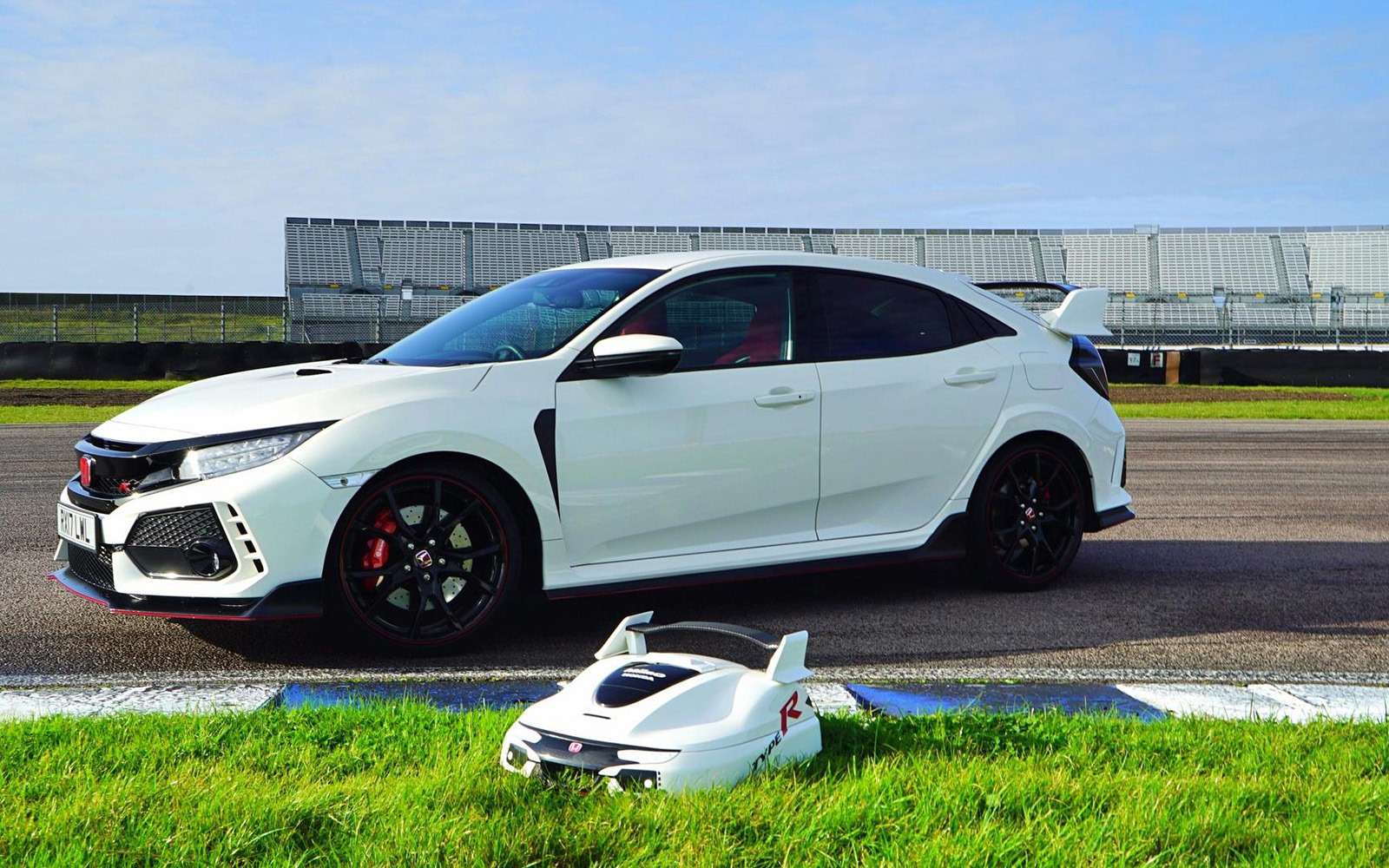 Honda рассекретила электрический автономный Type R. Для лужайки — фото 793262