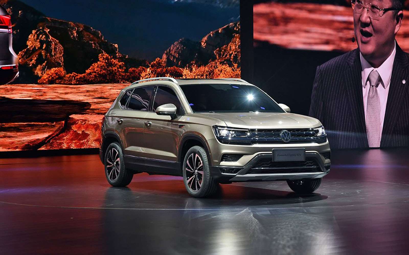 Volkswagen показал два новых кроссовера для России — фото 856976