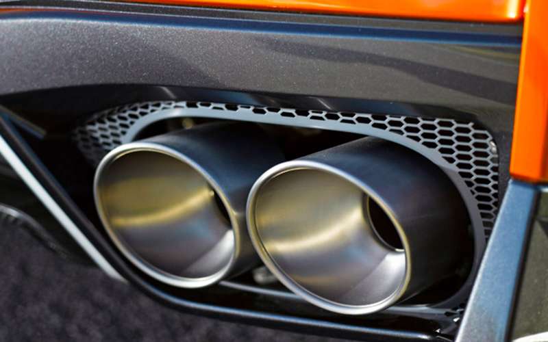 Обновленный Nissan GT-R — тест-драйв «За рулем»