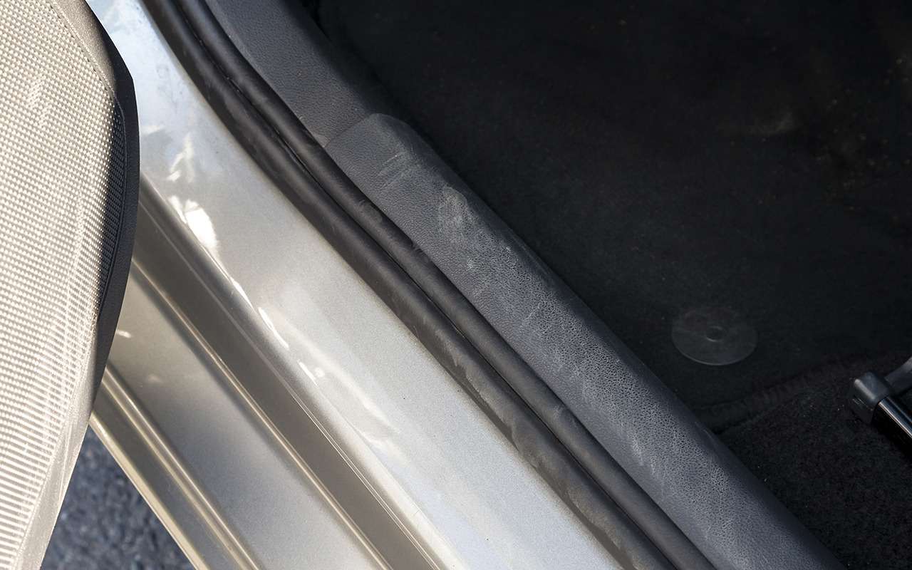 VW Polo после 20 000 км: грязь в двигателе и глюки в электронике — фото 1267685