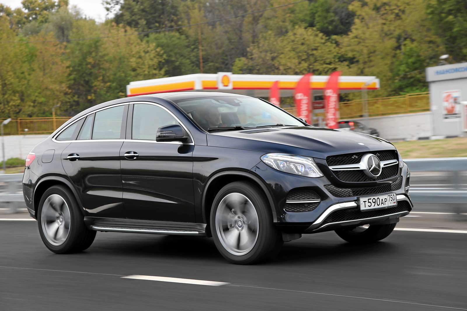 Mercedes-Benz GLE Coupe1
