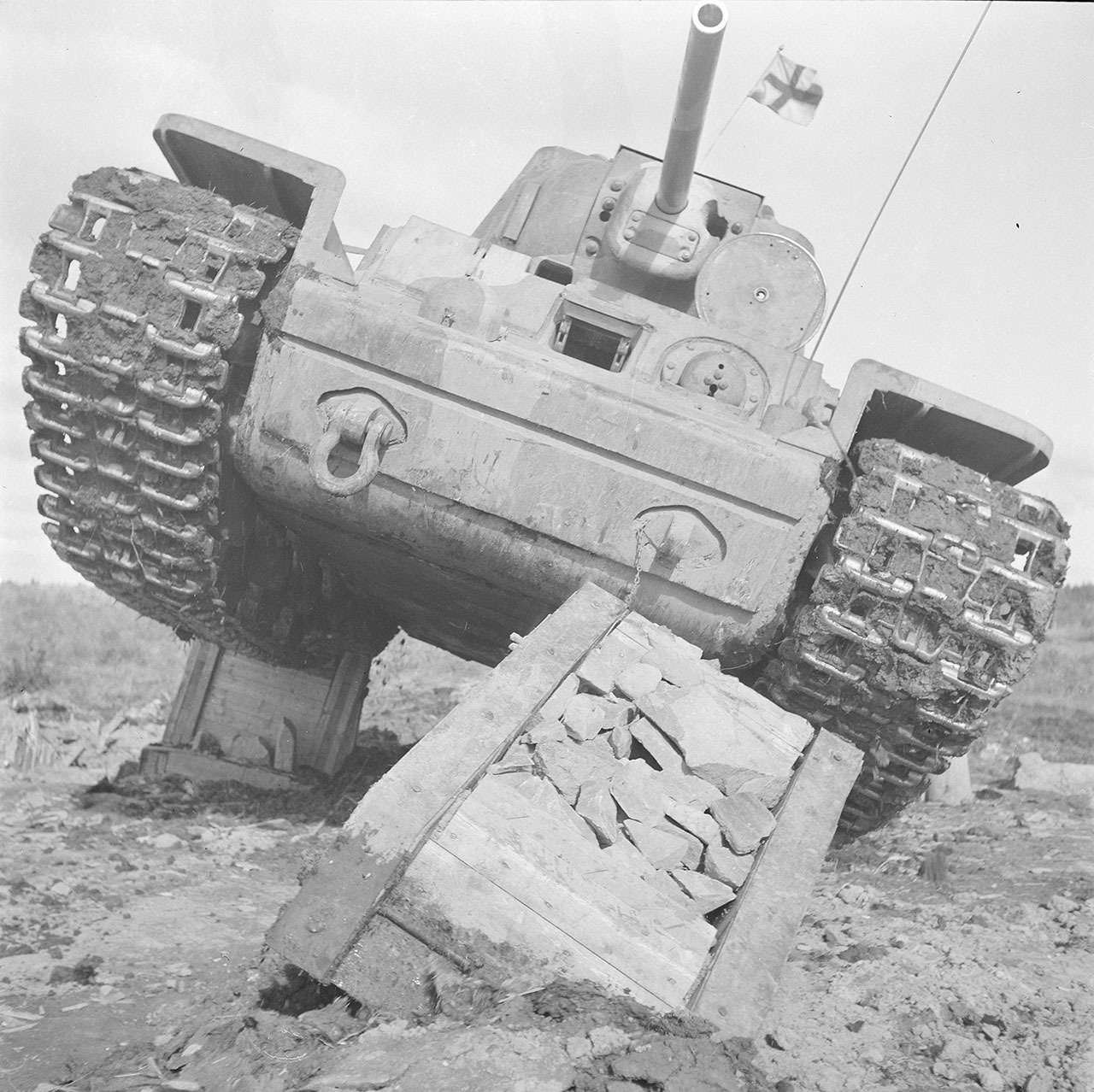 «Климент Ворошилов» — история танка, который встретил немцев — фото 1074542