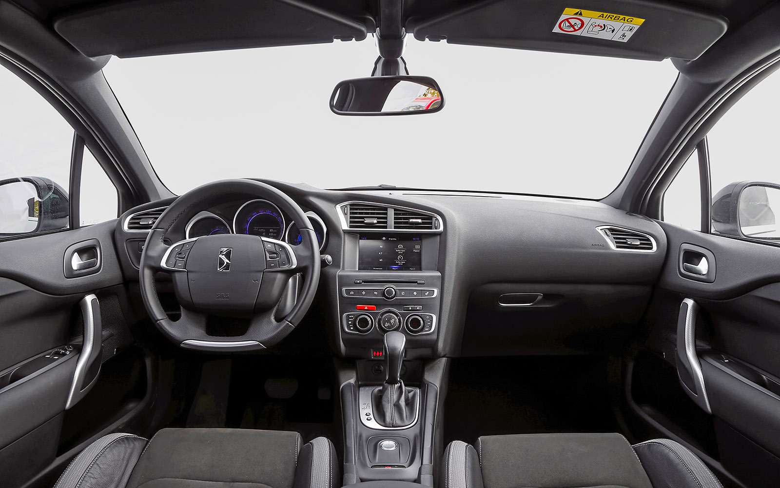 Toyota Prius, DS 4 Crossback, Mini Cooper — тест на экономичность — фото 764927