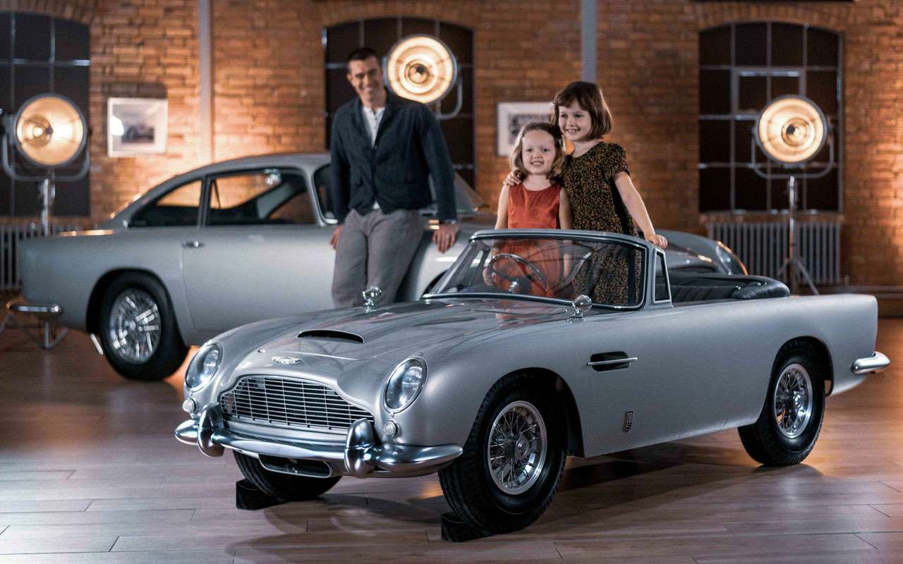 Aston Martin выпустил игрушку для детей. Дороже Мерседеса — фото 1163692
