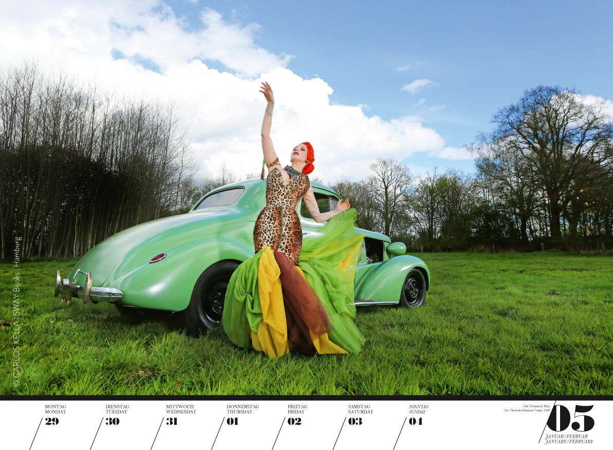 Юбилейный пин-ап календарь: девушки и легендарные машины — фото 798213