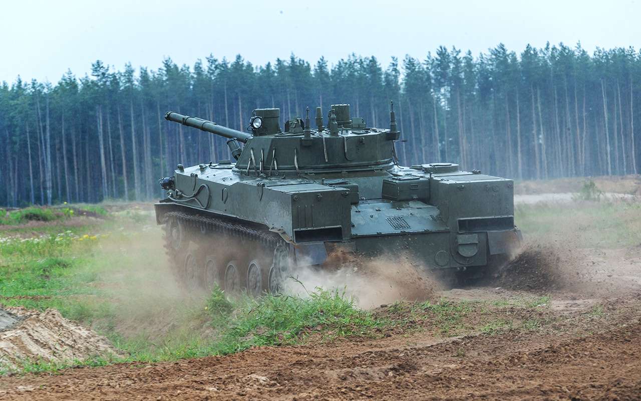 Боевая машина десанта: зачем российской армии БМП-лайт? — фото 922280
