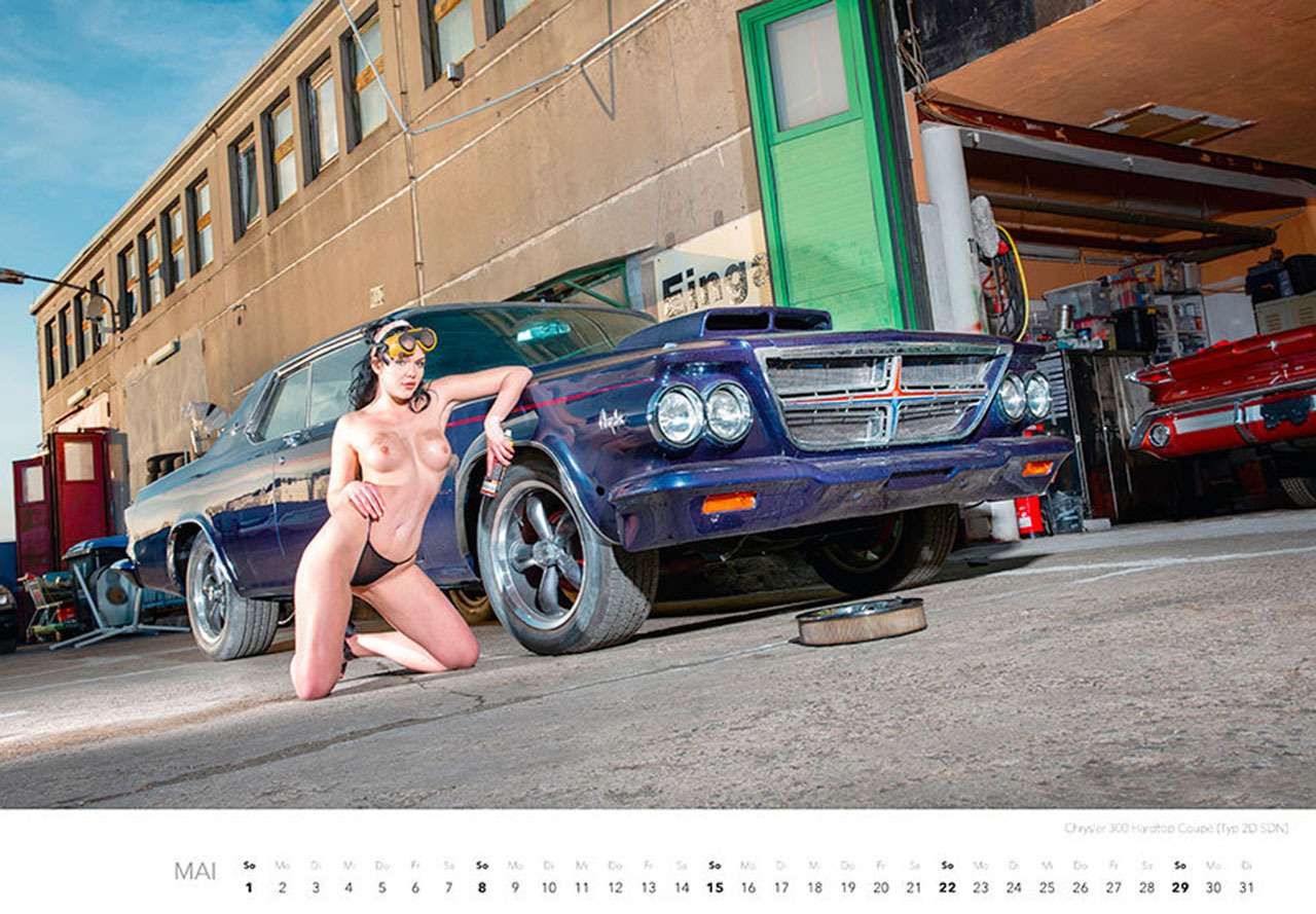 Календарь с девушками «Мечты механика-2022» вышел в свет — фото 1289503