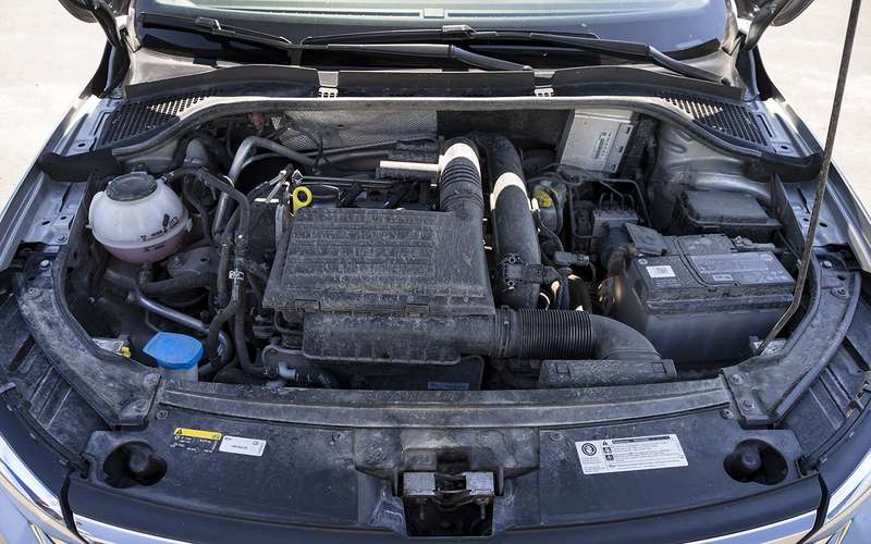 VW Polo после 20 000 км: грязь в двигателе и глюки в электронике