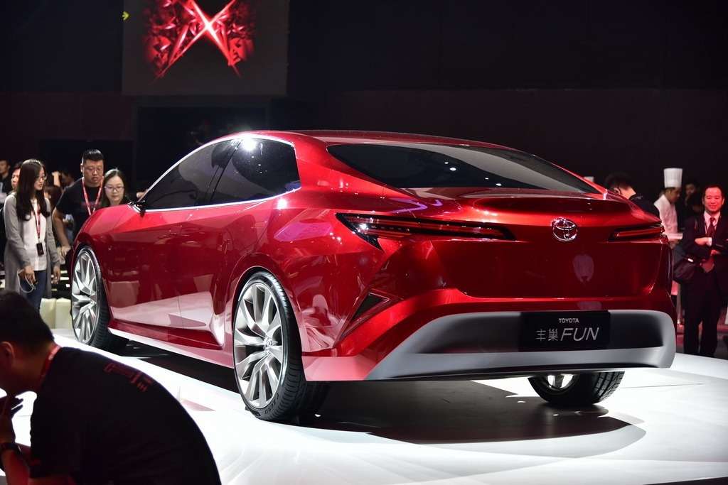 Местный диалект: Toyota намекнула на китайскую Camry — фото 739246