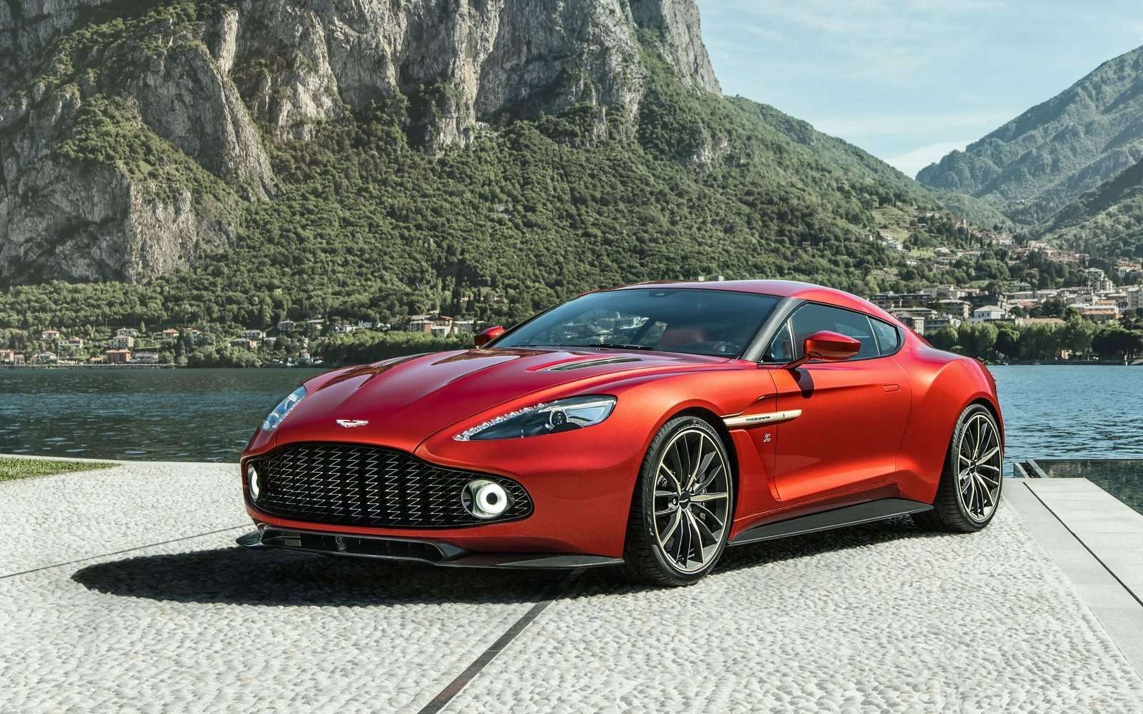Эта красота должна жить: Aston Martin Vanquish Zagato запустят в производство — фото 600869