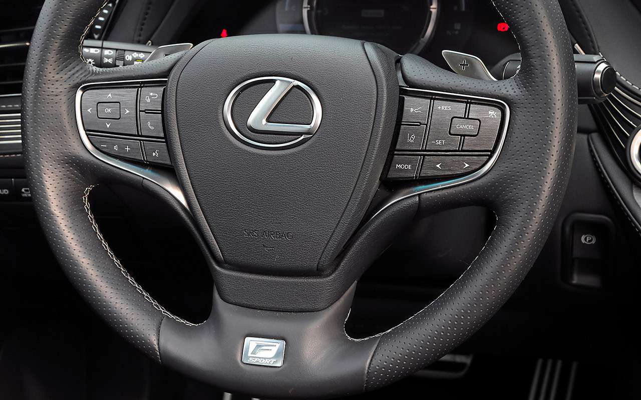 Большой тест престижных седанов: новый Lexus LS 500 и конкуренты — фото 928761