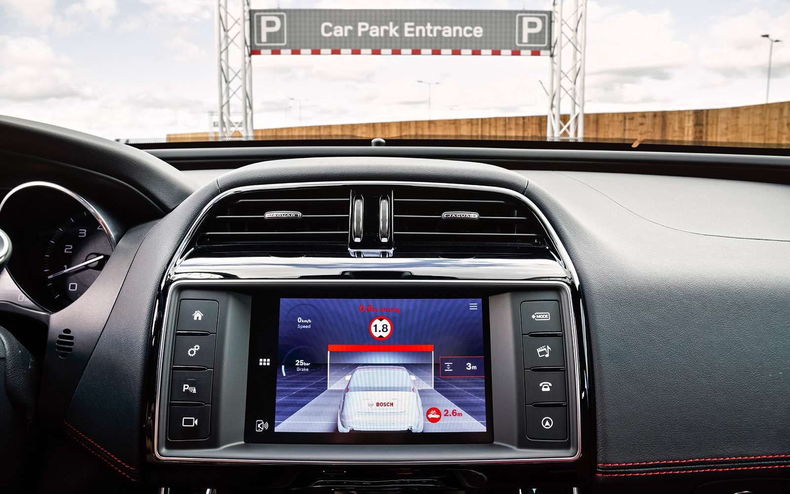 Перспективные технологии Jaguar Land Rover: для дорог и направлений — фото 634882