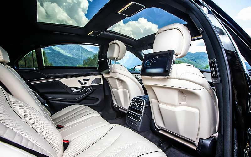 Mercedes-Benz S-класса: с обновленным лицом и новыми моторами