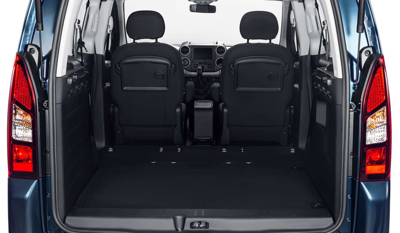Новый Peugeot Partner Crossway: три куба в багажнике, дизель, автомат — фото 1247159