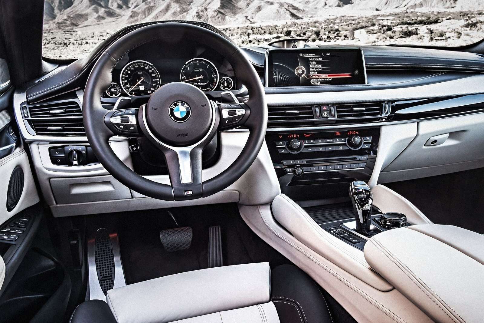 BMW-X6_2015_1600x1200_wallpaper_33