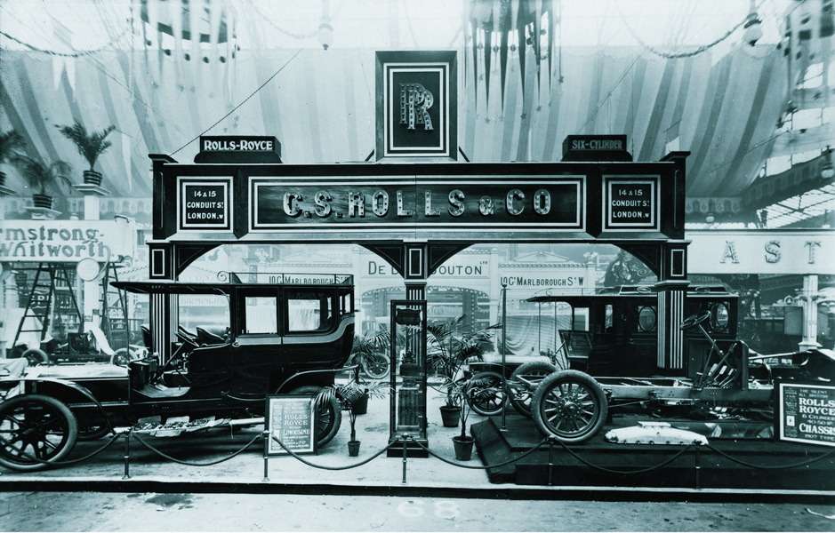 Лондон, Западный Кенсингтон, выставочный зал «Олимпия», стенд №68, 15 ноября 1906 года