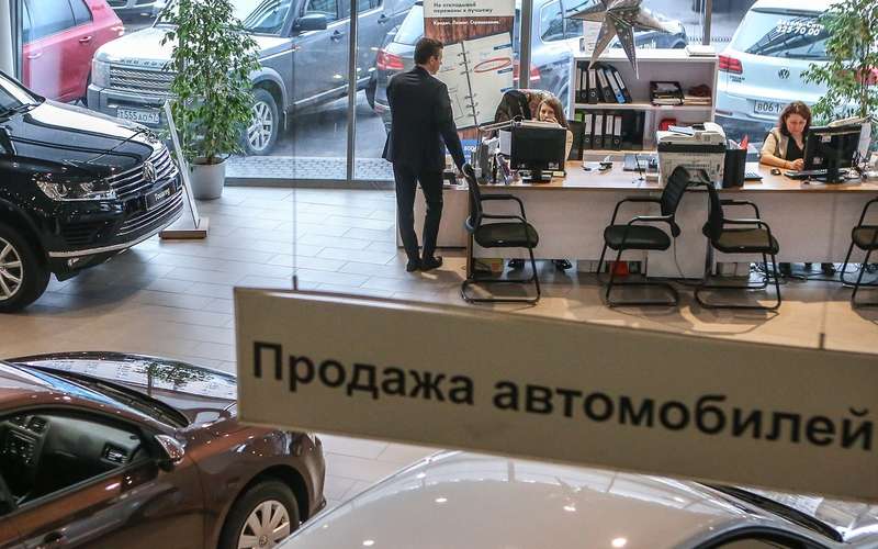 11 автобрендов подняли цены в России