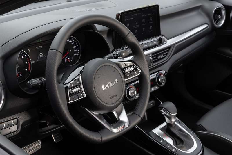 Kia начала продавать в России новый седан