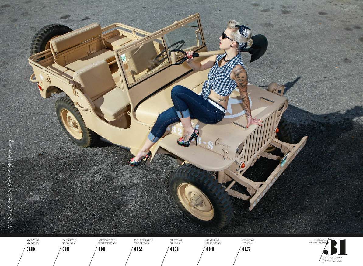 Юбилейный пин-ап календарь: девушки и легендарные машины — фото 798221