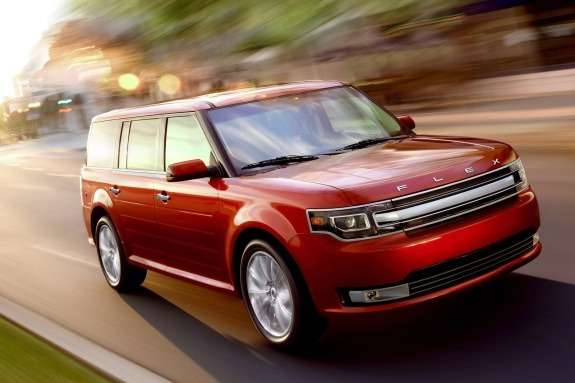 Ford Flex side-front view