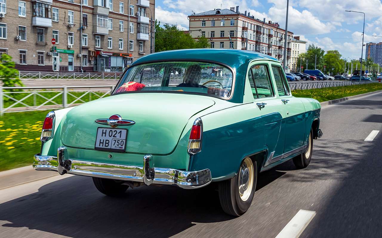 Любимая машина СССР — ретротест той самой «Волги с оленем» — фото 1292209