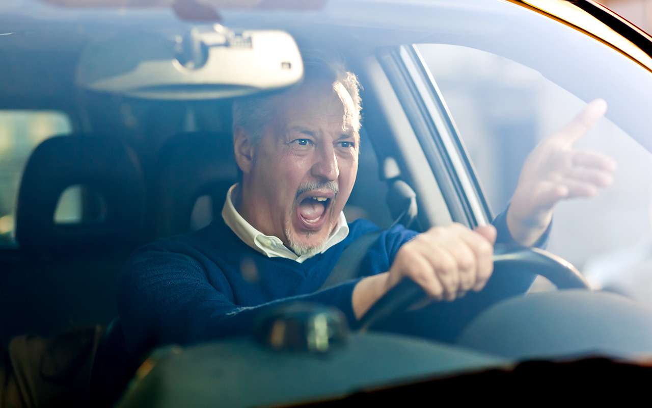 Англичане признаются, что в стрессовых ситуациях на дорогах постоянно сквернословят – как и мы. Но дальше этого обычно не заходят.