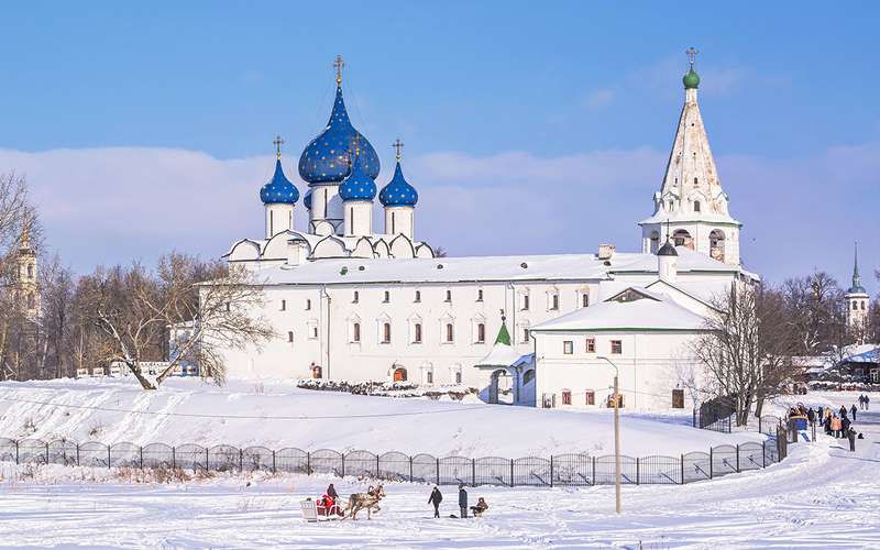 Топ-10 мест в России, куда поехать на выходных зимой