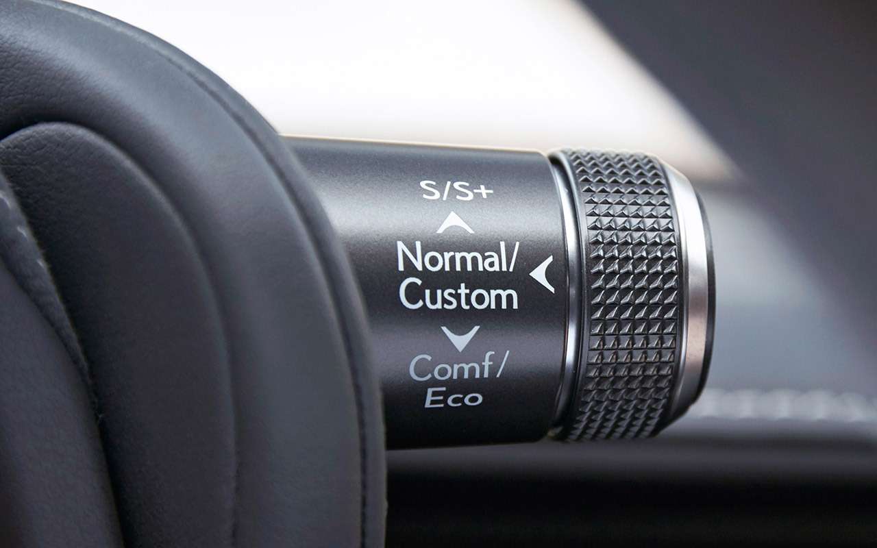 Lexus LC 500 — тест-драйв ЗР — фото 805880