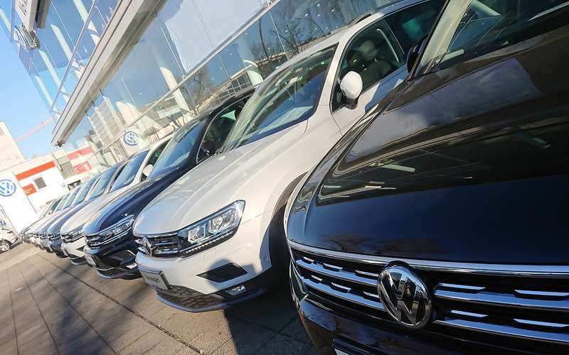 Volkswagen повысил цены на три модели