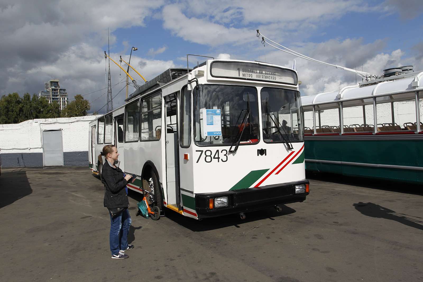 Автобусы нашего детства — выставка пассажирского транспорта — фото 792618
