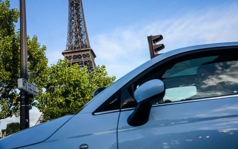 Франция запретит продажу машин с ДВС в 2040 году