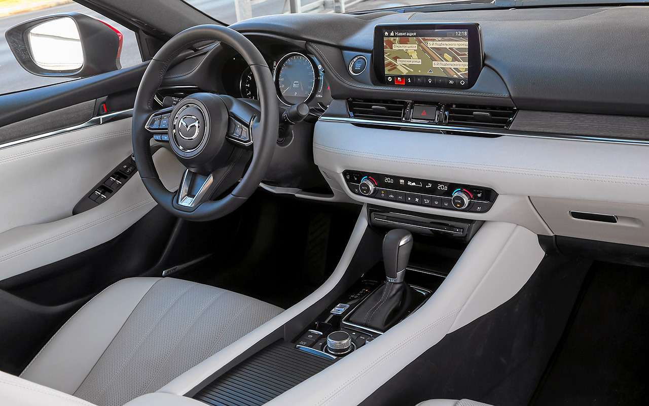 VW Passat и Mazda 6 — подробный тест-сравнение — фото 1140661