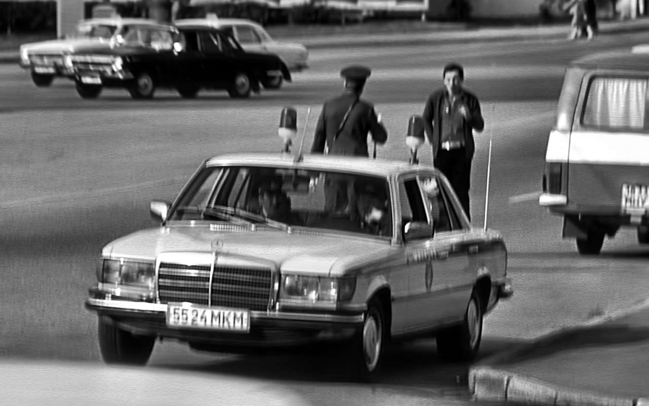 Mercedes-Benz W116 московской милиции.
