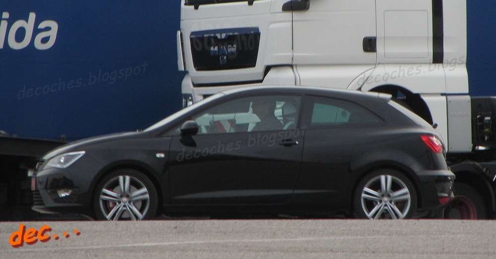 Facelifted SEAT Ibiza Cupra side view