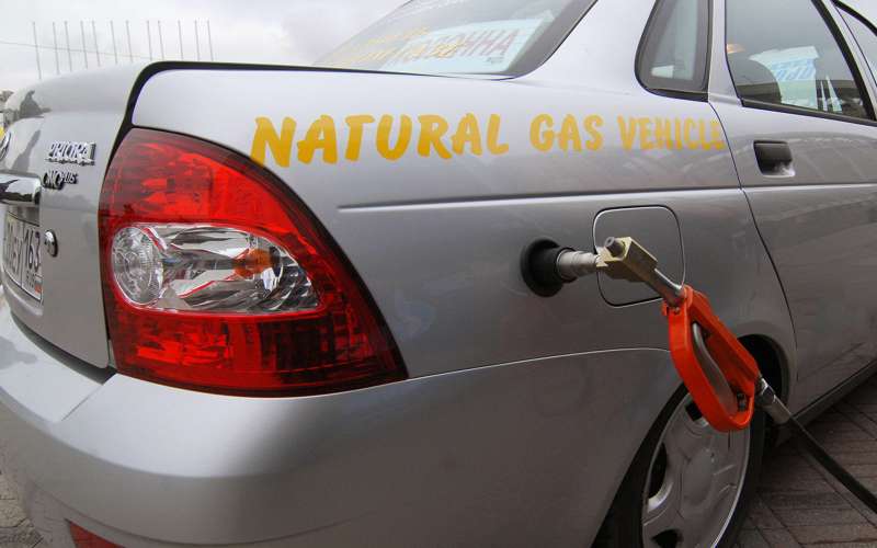 Недешевый газ: цены на газомоторное топливо устремились вверх
